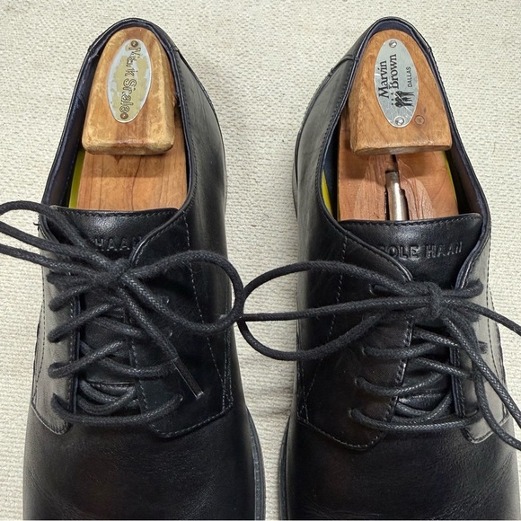 Cole Haan Leather Derby Shoes Men’s 9.5M Black Dress Shoes C32351